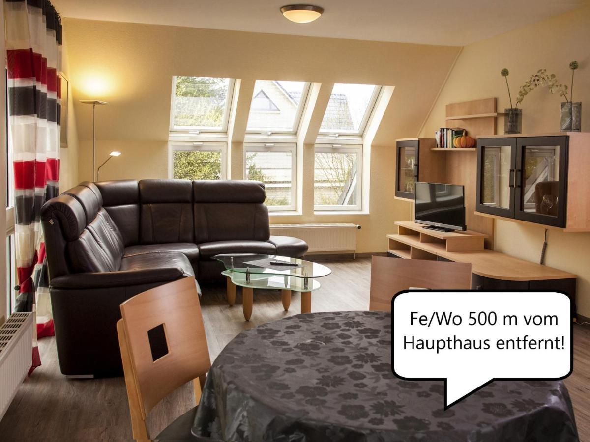 Gaestehaus Scharfe Kurve Lutzow Luaran gambar